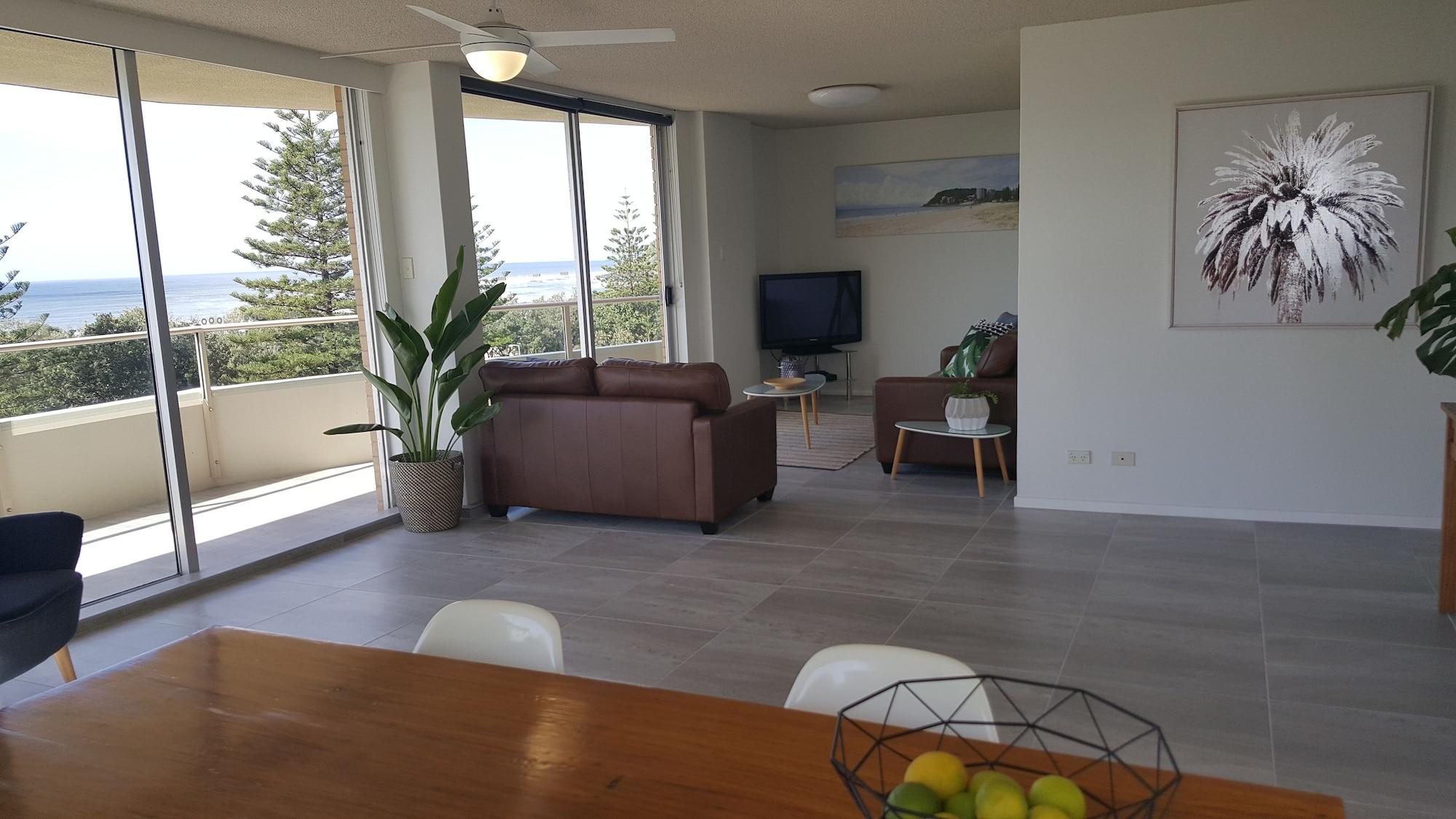 Wyuna Beachfront Holiday Apartments Gold Coast Luaran gambar