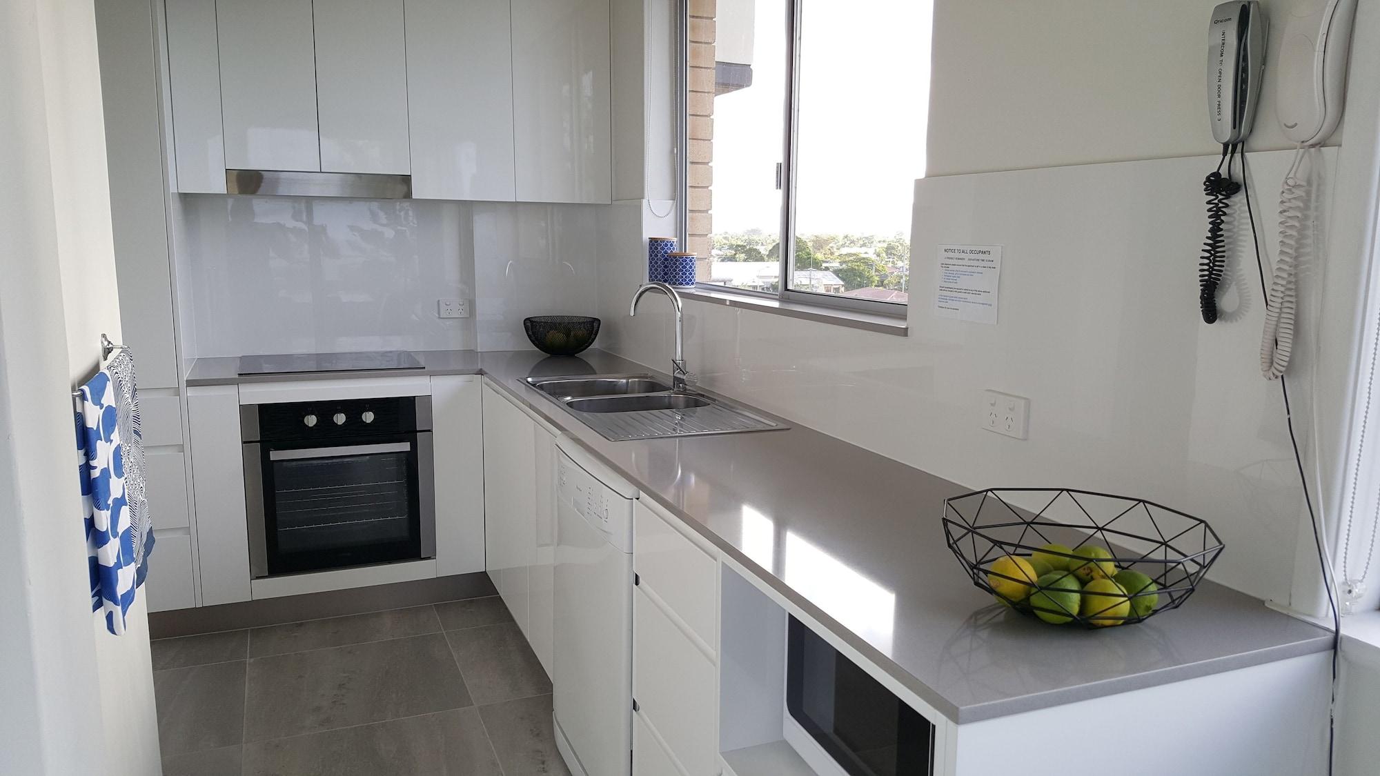 Wyuna Beachfront Holiday Apartments Gold Coast Luaran gambar